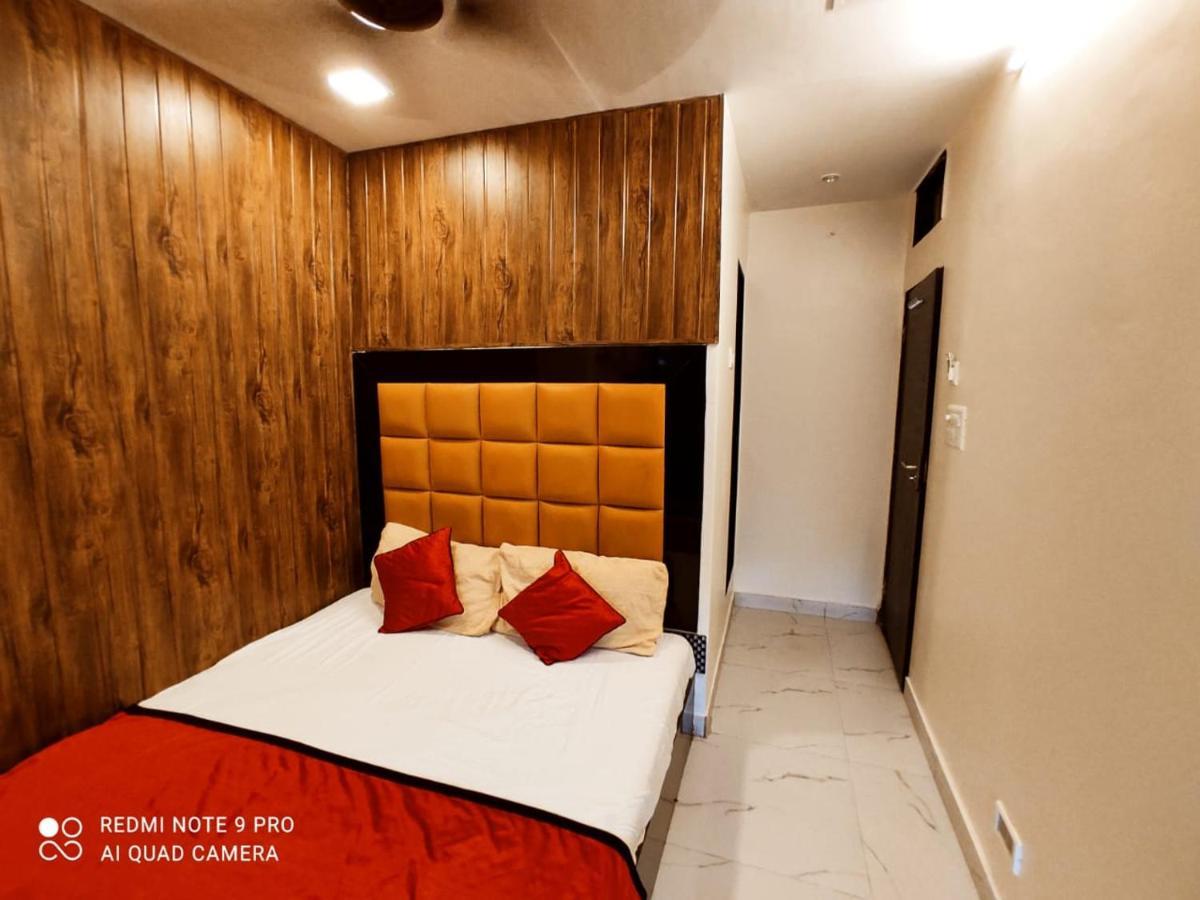 Hotel Janata Available For Qurantine Mandve Exterior photo