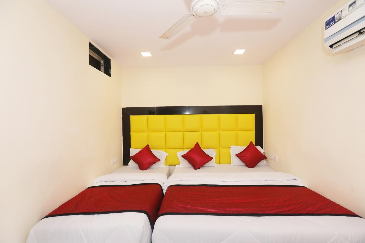 Hotel Janata Available For Qurantine Mandve Exterior photo